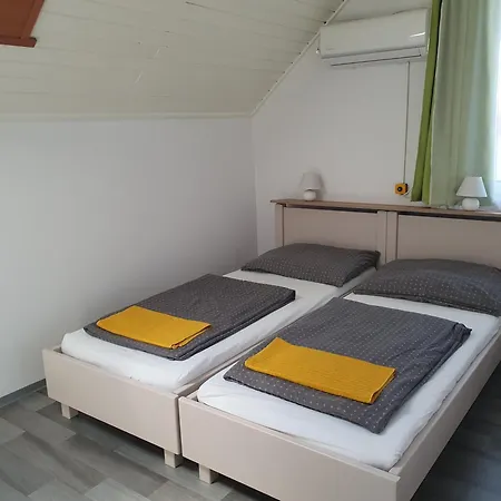 Vendégház Főnix Zamárdi