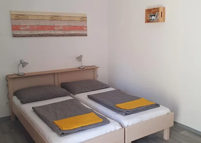 Fonix Ueduelohaz ゲストハウス Zamárdi