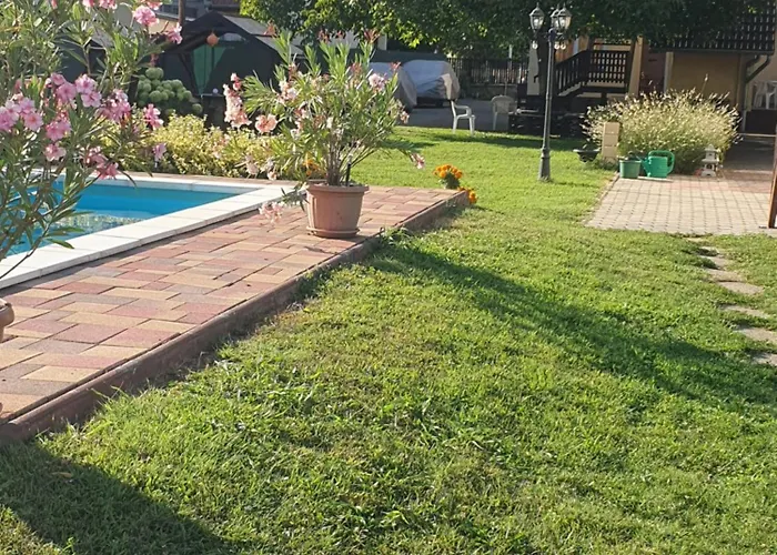 Fonix Ueduelohaz Гостевой дом *